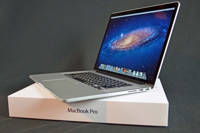 MacBook Pro 2016 duoc dua vao danh sach hang tan trang
